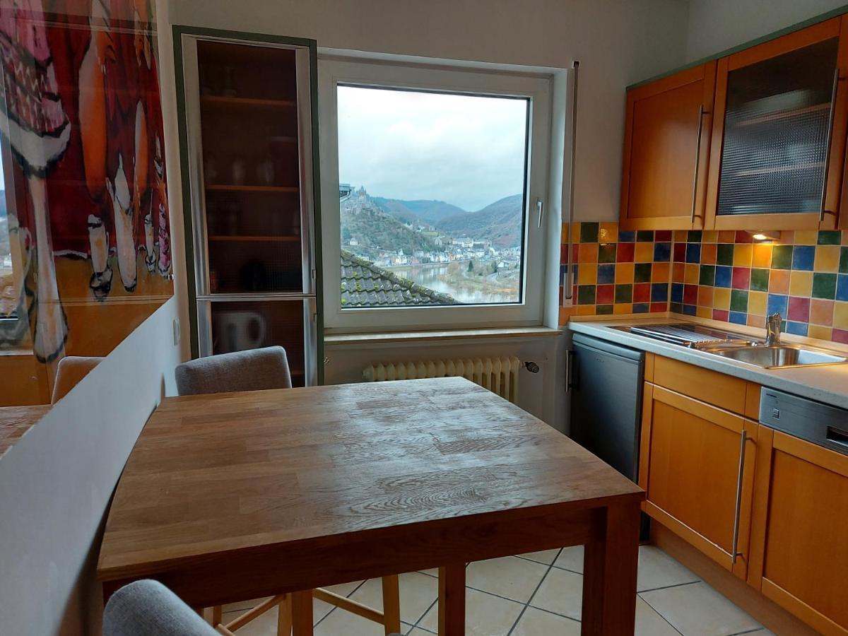 Ferienwohnung Meyver Кохем Екстериор снимка